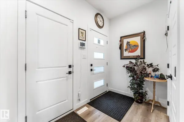 94 ELM ST, Fort Saskatchewan, AB T8L 0X8