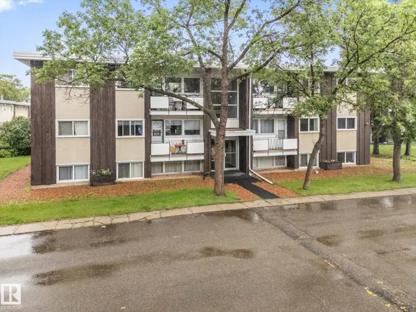 #9 5635 105 ST NW, Edmonton, AB T6H 2N2