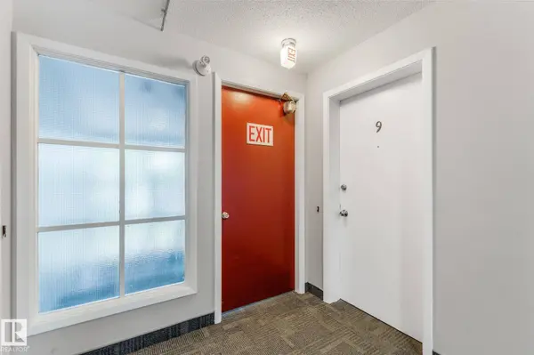 #9 5635 105 ST NW, Edmonton, AB T6H 2N2