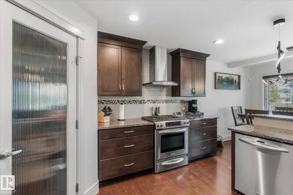 6 SEDONA PL, Fort Saskatchewan, AB T8L 0N7