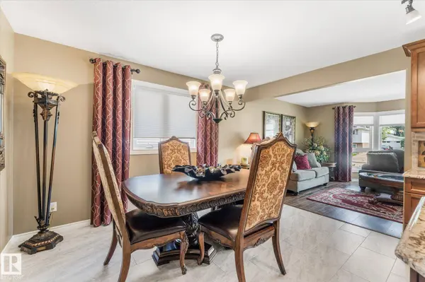 9806 84 ST, Fort Saskatchewan, AB T8L 3H2