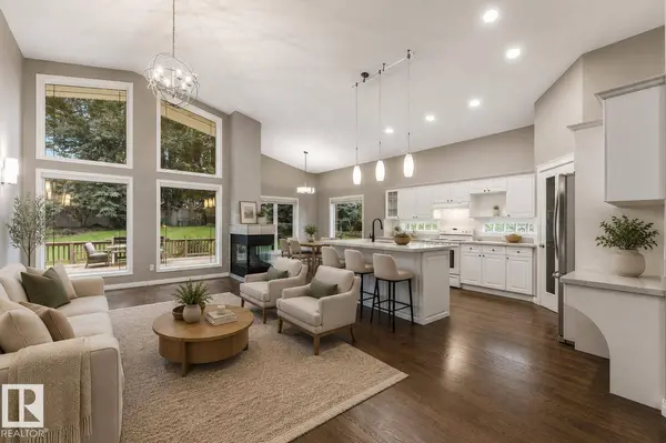8 OSBORNE CL, St. Albert, AB T8N 6T1