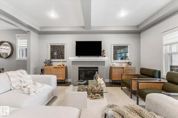 5616 JUCHLI AV NW, Edmonton, AB T5E 6T6