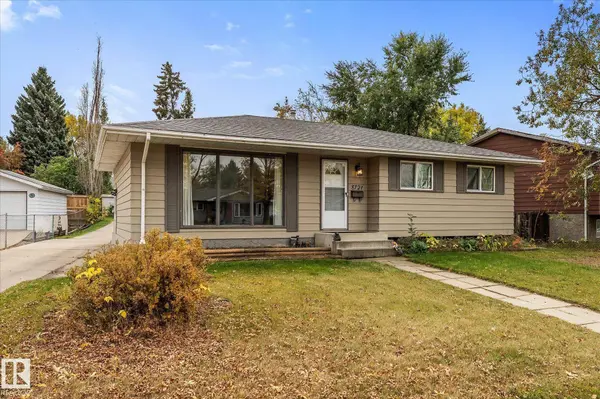 8721 99 AV, Fort Saskatchewan, AB T8L 2Y4