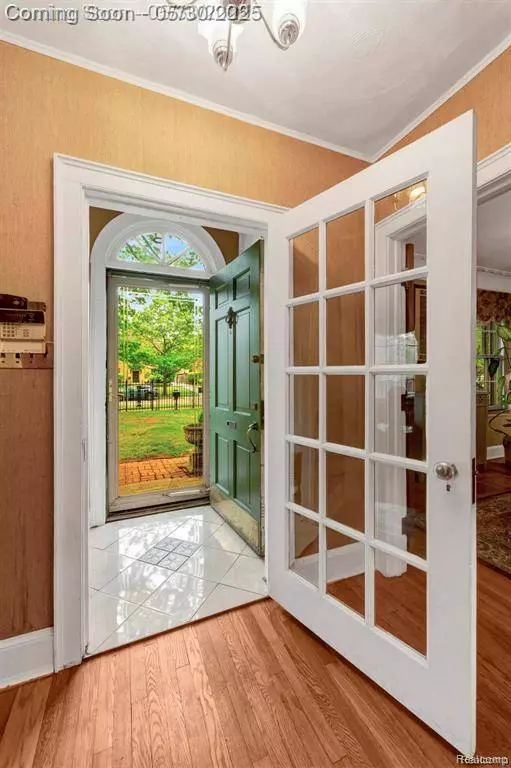 2918 Burns Street, Detroit, MI 48214