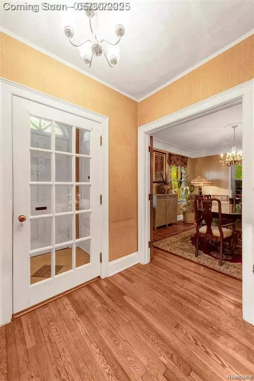 2918 Burns Street, Detroit, MI 48214