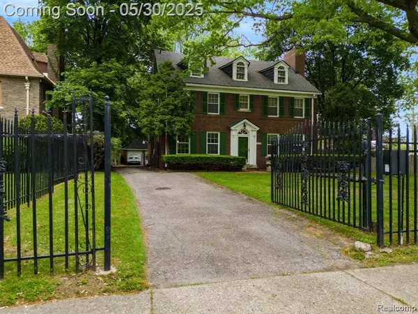 2918 Burns Street, Detroit, MI 48214