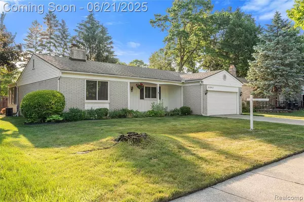 5945 Slate Drive, Troy, MI 48085