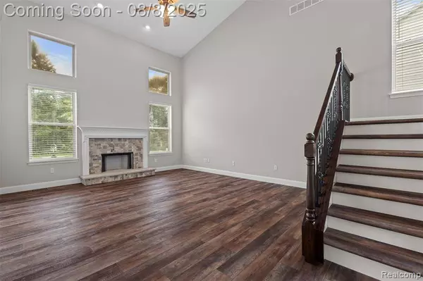 25638 McCrory Lane, Lyon Twp, MI 48178