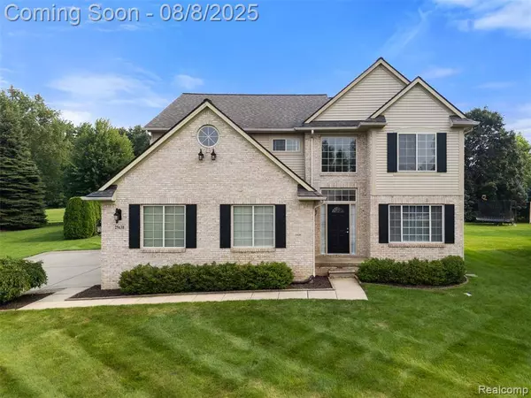 25638 McCrory Lane, Lyon Twp, MI 48178