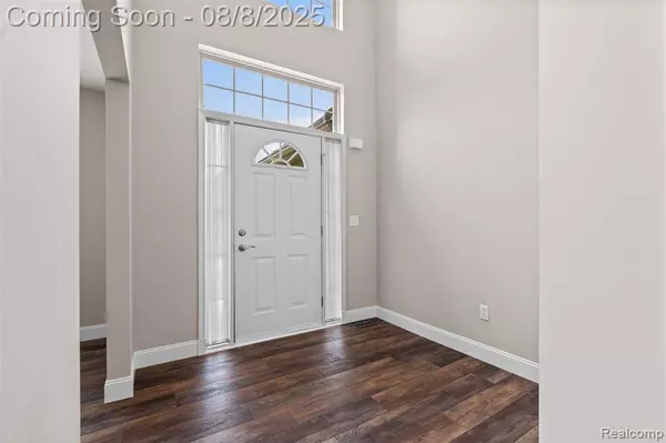 25638 McCrory Lane, Lyon Twp, MI 48178