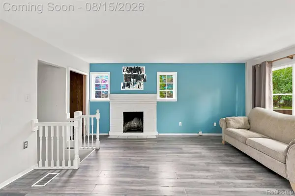 5607 Loveland Street ST, West Bloomfield Charter Township, MI 48322