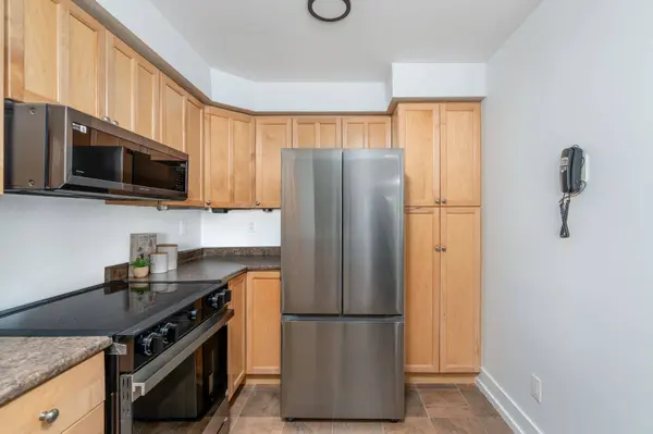 3845 Lake Shore BLVD W #1601, Toronto W06, ON M8W 4Y3