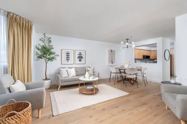 3845 Lake Shore BLVD W #1601, Toronto W06, ON M8W 4Y3