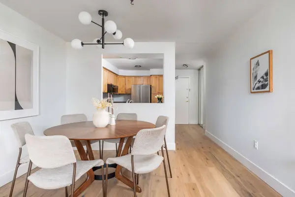 3845 Lake Shore BLVD W #1601, Toronto W06, ON M8W 4Y3