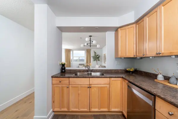 3845 Lake Shore BLVD W #1601, Toronto W06, ON M8W 4Y3