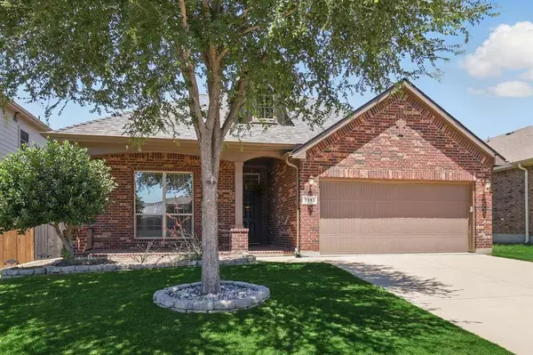 7113 Creighton Court, Fort Worth, TX 76120