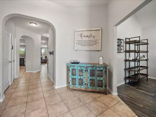 1149 Alnwick Lane, Saginaw, TX 76131