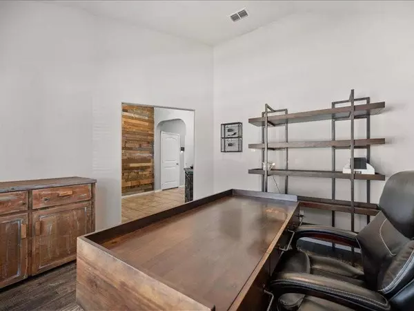 1149 Alnwick Lane, Saginaw, TX 76131