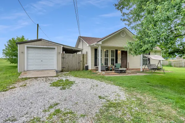265 Bumpus Mill Rd, Oak Grove, KY 42262-9305