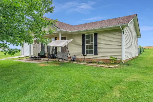 265 Bumpus Mill Rd, Oak Grove, KY 42262-9305