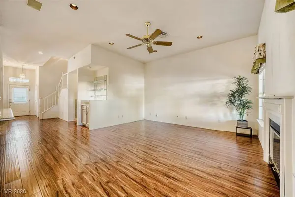 5245 Roca LN, Las Vegas, NV 89130