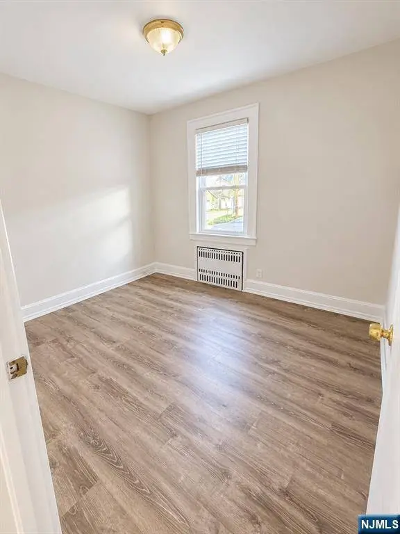 176 Shaw ST, Garfield, NJ 07026
