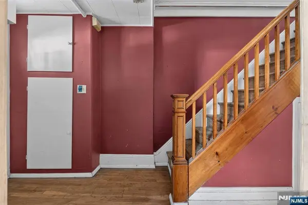 269 Hutton ST, Jersey City, NJ 07307