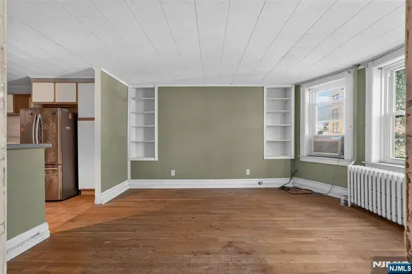 269 Hutton ST, Jersey City, NJ 07307
