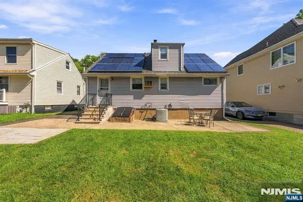 454 Lasalle AVE, Hasbrouck Heights, NJ 07604