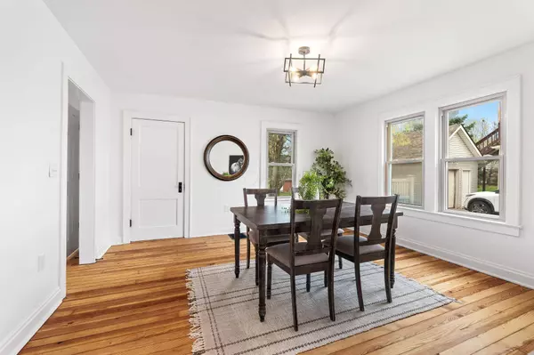 206 W Columbus Street, Lithopolis, OH 43136