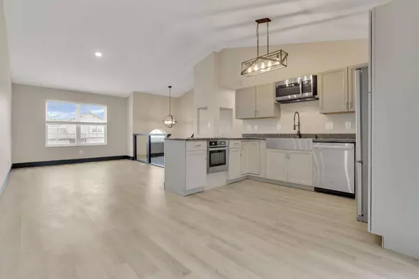 7891 Fairfax Loop Drive, Blacklick, OH 43004