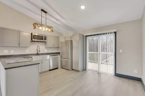 7891 Fairfax Loop Drive, Blacklick, OH 43004