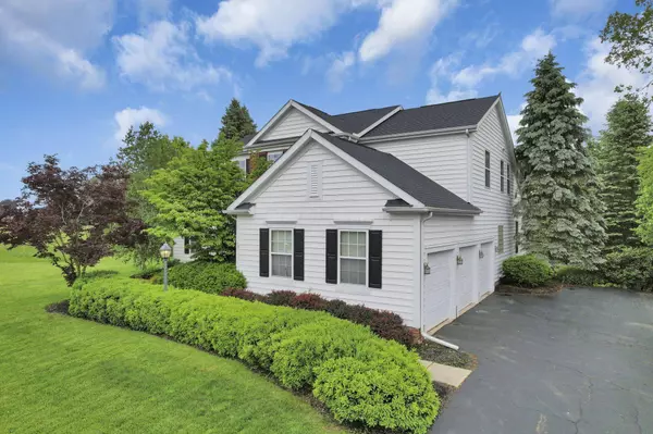 8708 Belworth Square, New Albany, OH 43054