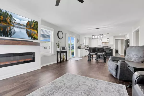 1200 Buck Court, Circleville, OH 43113