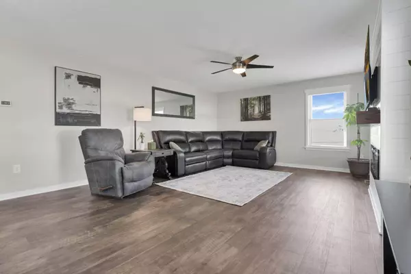 1200 Buck Court, Circleville, OH 43113