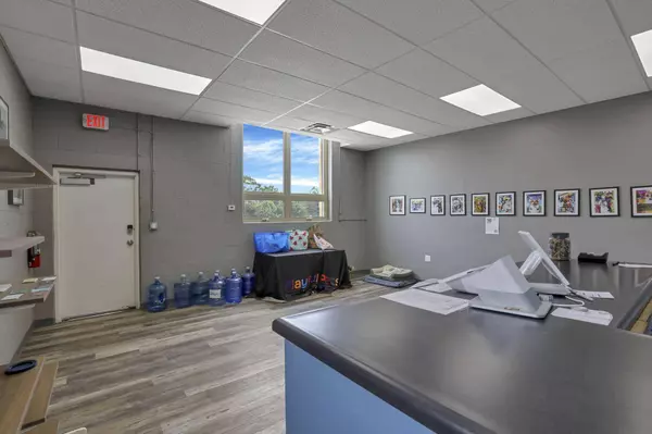 13 N Green Street, Columbus, OH 43222