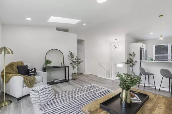 965 Radbourne Drive, Columbus, OH 43207