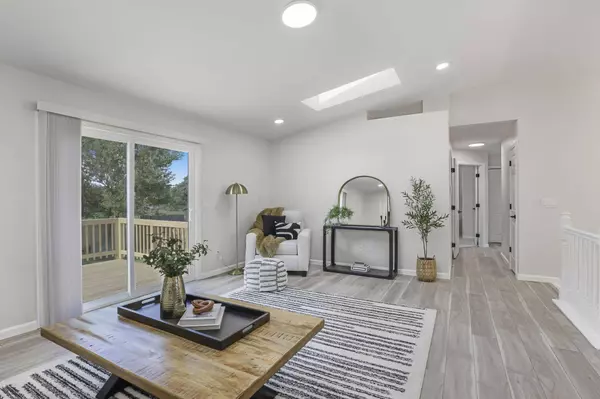 965 Radbourne Drive, Columbus, OH 43207