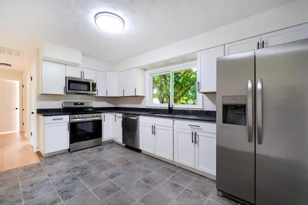 158 Carolyn Road, Washington Court House, OH 43160
