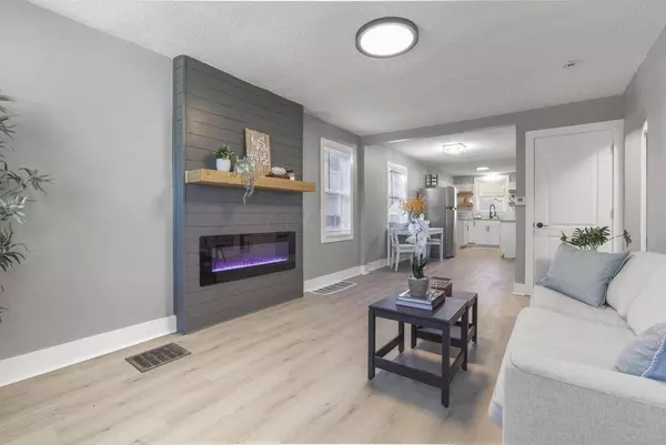 1068 E Deshler Avenue, Columbus, OH 43206