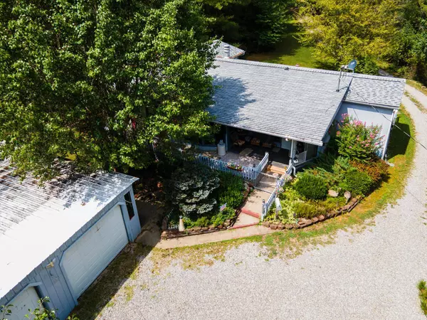 6624 Hudnell Road, Athens, OH 45701