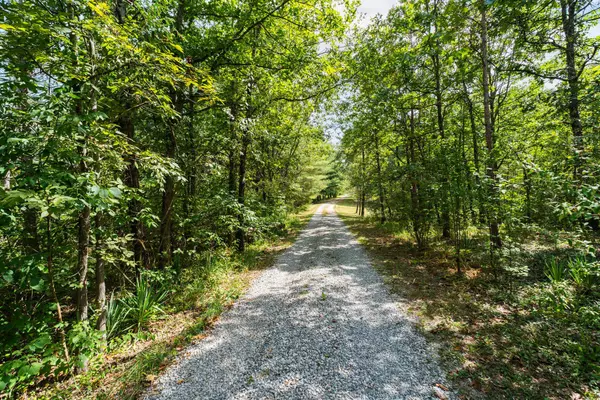 6624 Hudnell Road, Athens, OH 45701