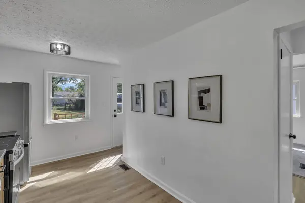 317 E Lincoln Avenue, Columbus, OH 43214