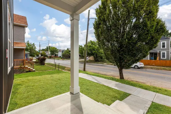 596 E Whittier Street, Columbus, OH 43206