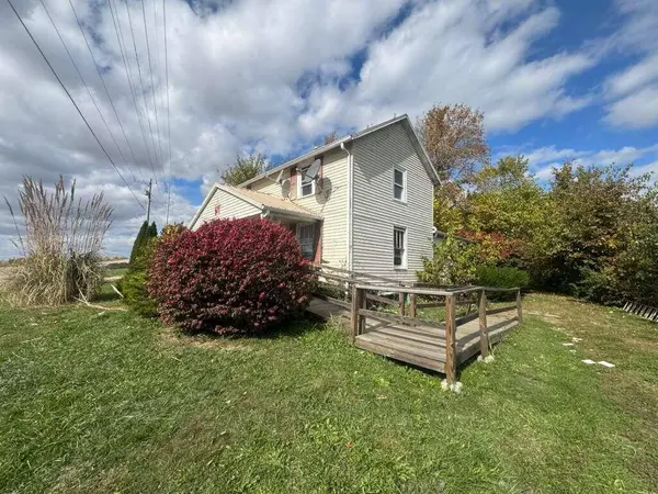 11266 State Route 56, Circleville, OH 43113