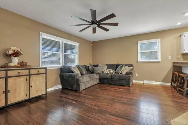 2204 Apple Valley Drive, Howard, OH 43028