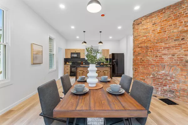 377 Alden Avenue, Columbus, OH 43201