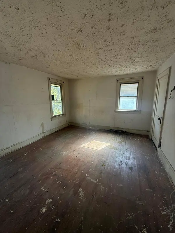 74 S Burgess Avenue, Columbus, OH 43204
