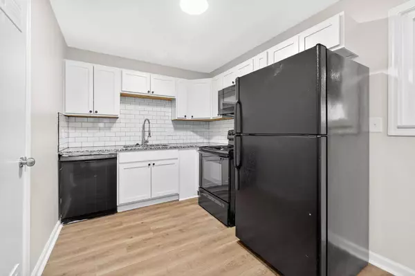 3897 La Rosa Drive #99, Grove City, OH 43123